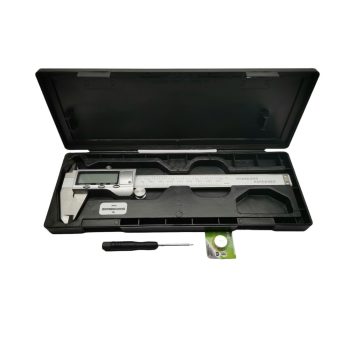   Digitális tolómérő, mélységmérővel  150 mm-es fémházas kivitel.