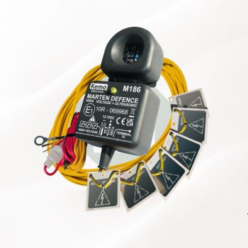   Kemo M186 kombinált autós nyestriasztó (12V, ultrahang + 6db nagyfeszültségű sokkolólap, német gyártmány)